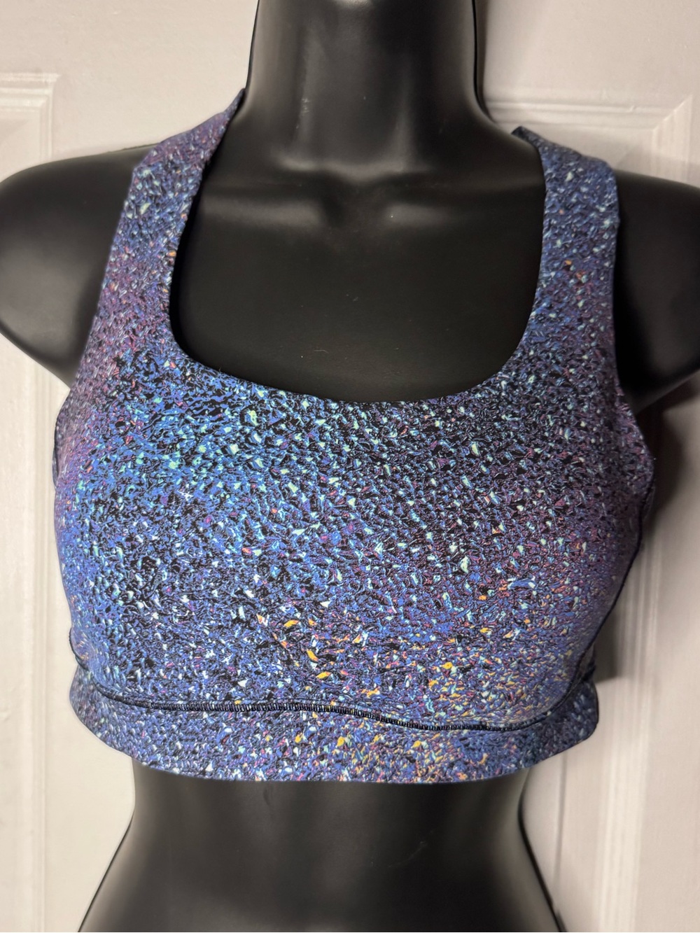 lululemon Energy sports bra size 6